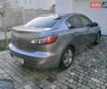 Серый Мазда 3, объемом двигателя 2 л и пробегом 141 тыс. км за 8000 $, фото 3 на Automoto.ua