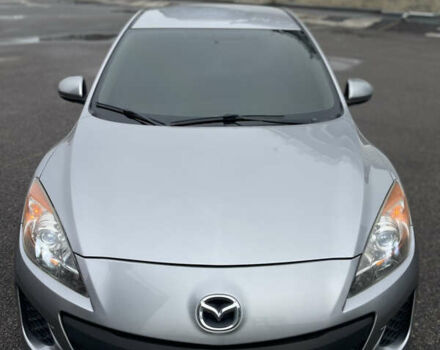 Сірий Мазда 3, об'ємом двигуна 2 л та пробігом 200 тис. км за 8500 $, фото 4 на Automoto.ua