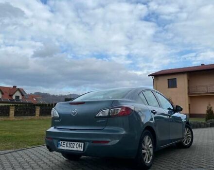 Серый Мазда 3, объемом двигателя 2 л и пробегом 232 тыс. км за 7200 $, фото 1 на Automoto.ua