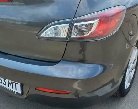 Сірий Мазда 3, об'ємом двигуна 1.6 л та пробігом 135 тис. км за 8300 $, фото 3 на Automoto.ua
