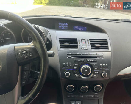 Сірий Мазда 3, об'ємом двигуна 1.6 л та пробігом 211 тис. км за 7900 $, фото 6 на Automoto.ua