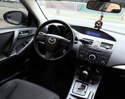 Серый Мазда 3, объемом двигателя 2 л и пробегом 222 тыс. км за 5900 $, фото 9 на Automoto.ua