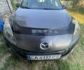 Серый Мазда 3, объемом двигателя 2 л и пробегом 250 тыс. км за 6906 $, фото 3 на Automoto.ua