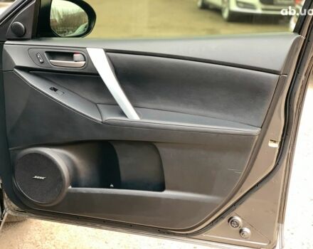 Сірий Мазда 3, об'ємом двигуна 2 л та пробігом 254 тис. км за 7990 $, фото 17 на Automoto.ua