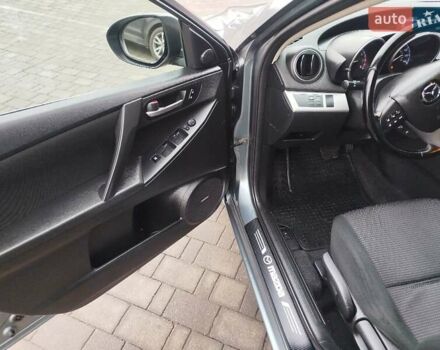 Серый Мазда 3, объемом двигателя 2 л и пробегом 232 тыс. км за 7799 $, фото 22 на Automoto.ua