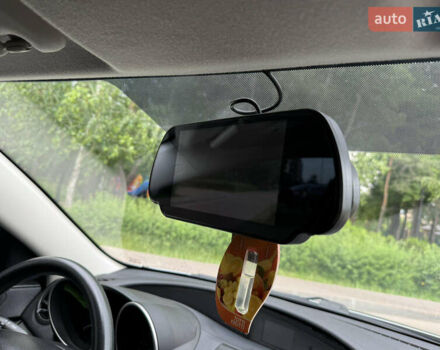 Серый Мазда 3, объемом двигателя 2 л и пробегом 90 тыс. км за 8300 $, фото 42 на Automoto.ua