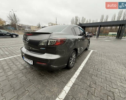 Сірий Мазда 3, об'ємом двигуна 2 л та пробігом 254 тис. км за 8000 $, фото 4 на Automoto.ua