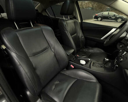 Сірий Мазда 3, об'ємом двигуна 2 л та пробігом 254 тис. км за 8000 $, фото 10 на Automoto.ua