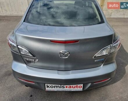 Серый Мазда 3, объемом двигателя 2 л и пробегом 190 тыс. км за 6999 $, фото 25 на Automoto.ua
