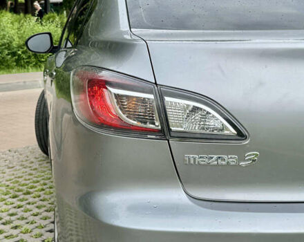 Серый Мазда 3, объемом двигателя 2 л и пробегом 90 тыс. км за 8300 $, фото 33 на Automoto.ua