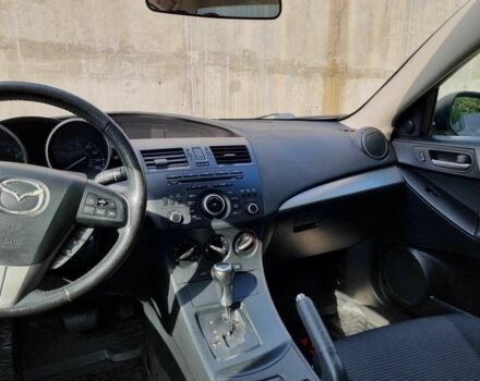 Сірий Мазда 3, об'ємом двигуна 2 л та пробігом 190 тис. км за 7599 $, фото 23 на Automoto.ua