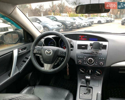 Серый Мазда 3, объемом двигателя 2 л и пробегом 254 тыс. км за 7990 $, фото 26 на Automoto.ua