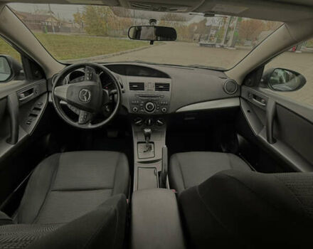 Серый Мазда 3, объемом двигателя 2 л и пробегом 201 тыс. км за 7000 $, фото 31 на Automoto.ua