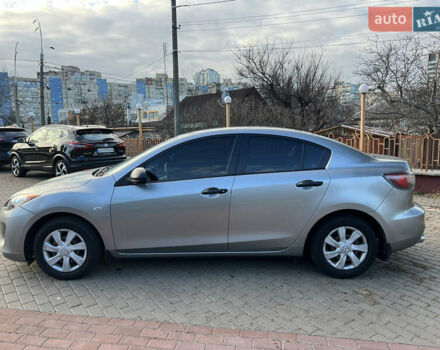 Серый Мазда 3, объемом двигателя 1.6 л и пробегом 259 тыс. км за 8500 $, фото 2 на Automoto.ua