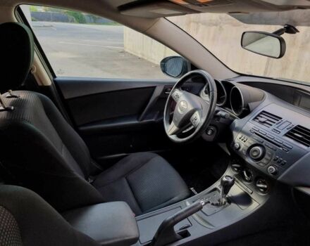 Сірий Мазда 3, об'ємом двигуна 2 л та пробігом 190 тис. км за 7599 $, фото 17 на Automoto.ua