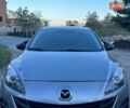 Серый Мазда 3, объемом двигателя 2 л и пробегом 152 тыс. км за 7500 $, фото 1 на Automoto.ua