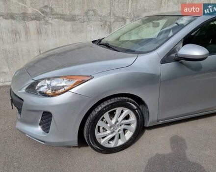 Серый Мазда 3, объемом двигателя 2 л и пробегом 190 тыс. км за 6999 $, фото 5 на Automoto.ua