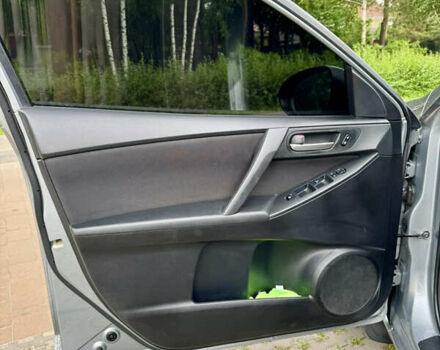 Серый Мазда 3, объемом двигателя 2 л и пробегом 90 тыс. км за 8300 $, фото 18 на Automoto.ua