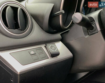 Серый Мазда 3, объемом двигателя 2 л и пробегом 254 тыс. км за 7990 $, фото 22 на Automoto.ua