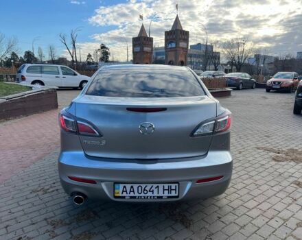 Серый Мазда 3, объемом двигателя 1.6 л и пробегом 278 тыс. км за 6800 $, фото 4 на Automoto.ua