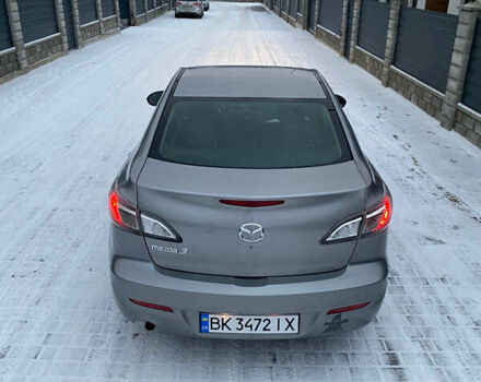 Сірий Мазда 3, об'ємом двигуна 2 л та пробігом 135 тис. км за 7500 $, фото 4 на Automoto.ua