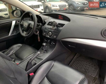 Серый Мазда 3, объемом двигателя 2 л и пробегом 254 тыс. км за 7990 $, фото 30 на Automoto.ua