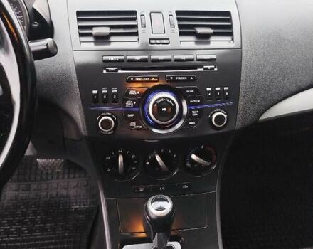 Серый Мазда 3, объемом двигателя 2 л и пробегом 232 тыс. км за 7799 $, фото 31 на Automoto.ua