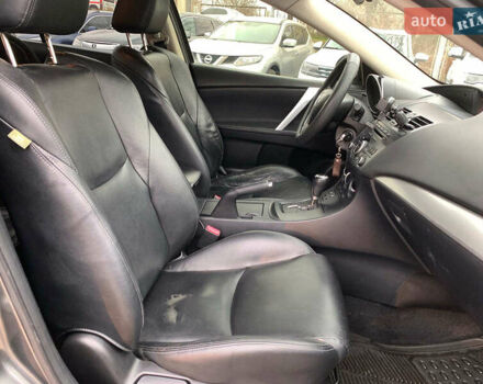 Серый Мазда 3, объемом двигателя 2 л и пробегом 254 тыс. км за 7990 $, фото 29 на Automoto.ua
