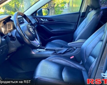 Серый Мазда 3, объемом двигателя 2 л и пробегом 150 тыс. км за 8700 $, фото 5 на Automoto.ua