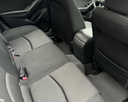 Серый Мазда 3, объемом двигателя 1.6 л и пробегом 126 тыс. км за 8900 $, фото 6 на Automoto.ua