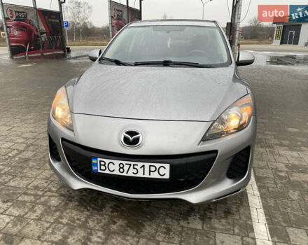 Серый Мазда 3, объемом двигателя 2 л и пробегом 200 тыс. км за 6999 $, фото 1 на Automoto.ua