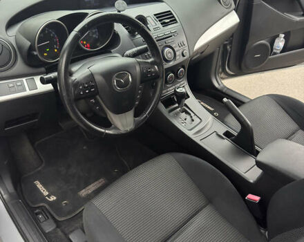 Мазда 3 2013 в Киеве на Automoto.ua Серый Мазда 3, объемом двигателя 2 л и пробегом 240 тыс. км за 9000 $, фото 10 на Automoto.ua