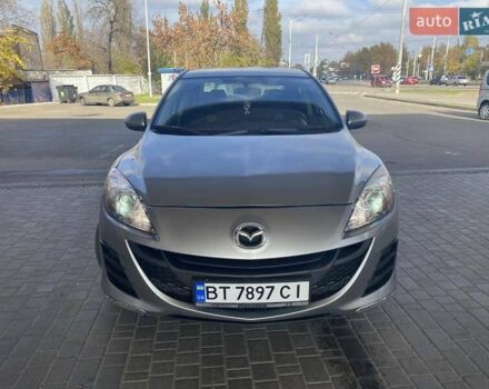 Серый Мазда 3, объемом двигателя 2 л и пробегом 219 тыс. км за 8800 $, фото 3 на Automoto.ua