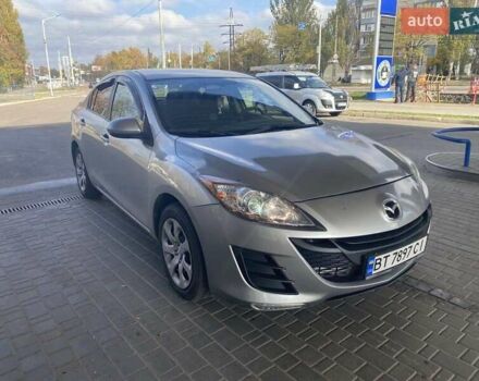 Серый Мазда 3, объемом двигателя 2 л и пробегом 219 тыс. км за 8800 $, фото 4 на Automoto.ua