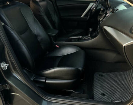 Сірий Мазда 3, об'ємом двигуна 2 л та пробігом 247 тис. км за 9500 $, фото 13 на Automoto.ua