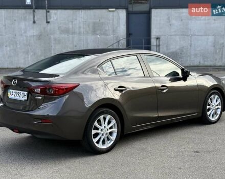 Серый Мазда 3, объемом двигателя 1.5 л и пробегом 134 тыс. км за 11600 $, фото 6 на Automoto.ua