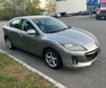 Серый Мазда 3, объемом двигателя 2 л и пробегом 85 тыс. км за 3700 $, фото 1 на Automoto.ua