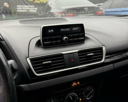 Серый Мазда 3, объемом двигателя 1.6 л и пробегом 126 тыс. км за 8900 $, фото 16 на Automoto.ua