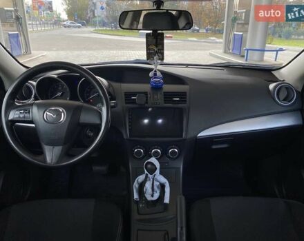 Серый Мазда 3, объемом двигателя 2 л и пробегом 219 тыс. км за 8800 $, фото 20 на Automoto.ua