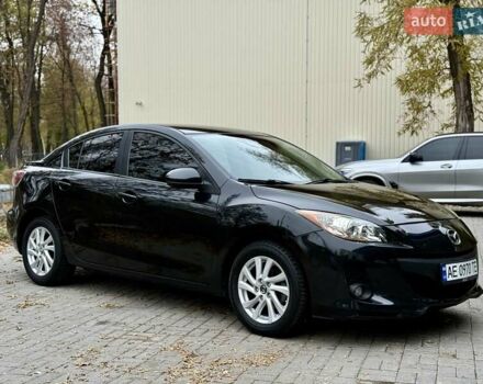 Серый Мазда 3, объемом двигателя 2 л и пробегом 158 тыс. км за 7999 $, фото 1 на Automoto.ua