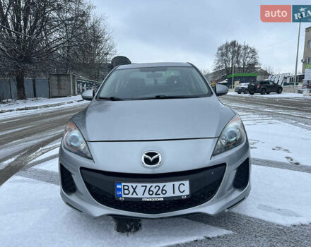 Серый Мазда 3, объемом двигателя 2 л и пробегом 111 тыс. км за 8800 $, фото 1 на Automoto.ua