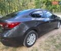Серый Мазда 3, объемом двигателя 2 л и пробегом 173 тыс. км за 9000 $, фото 3 на Automoto.ua