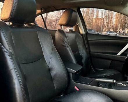 Сірий Мазда 3, об'ємом двигуна 2 л та пробігом 247 тис. км за 9500 $, фото 16 на Automoto.ua