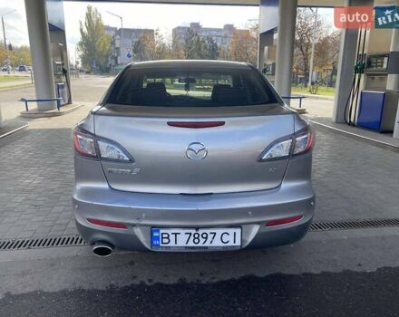 Серый Мазда 3, объемом двигателя 2 л и пробегом 219 тыс. км за 8800 $, фото 9 на Automoto.ua