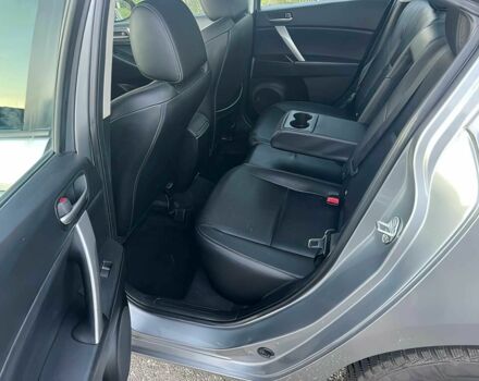 Серый Мазда 3, объемом двигателя 2 л и пробегом 85 тыс. км за 3700 $, фото 11 на Automoto.ua