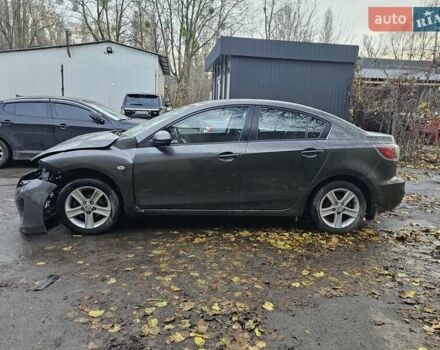 Сірий Мазда 3, об'ємом двигуна 1.6 л та пробігом 134 тис. км за 3800 $, фото 3 на Automoto.ua