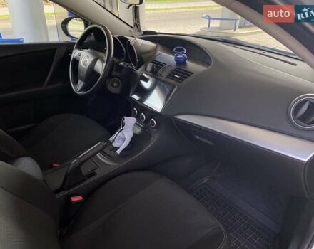 Серый Мазда 3, объемом двигателя 2 л и пробегом 219 тыс. км за 8800 $, фото 19 на Automoto.ua