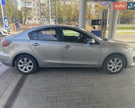 Серый Мазда 3, объемом двигателя 2 л и пробегом 219 тыс. км за 8800 $, фото 6 на Automoto.ua
