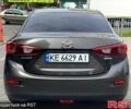 Серый Мазда 3, объемом двигателя 2 л и пробегом 173 тыс. км за 9500 $, фото 2 на Automoto.ua