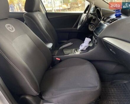 Серый Мазда 3, объемом двигателя 2 л и пробегом 219 тыс. км за 8800 $, фото 18 на Automoto.ua